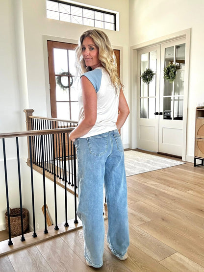 LuLaRoe Ashley Raglan T - Solid Coastal Mist